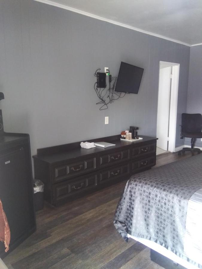 Modoc Hotel
